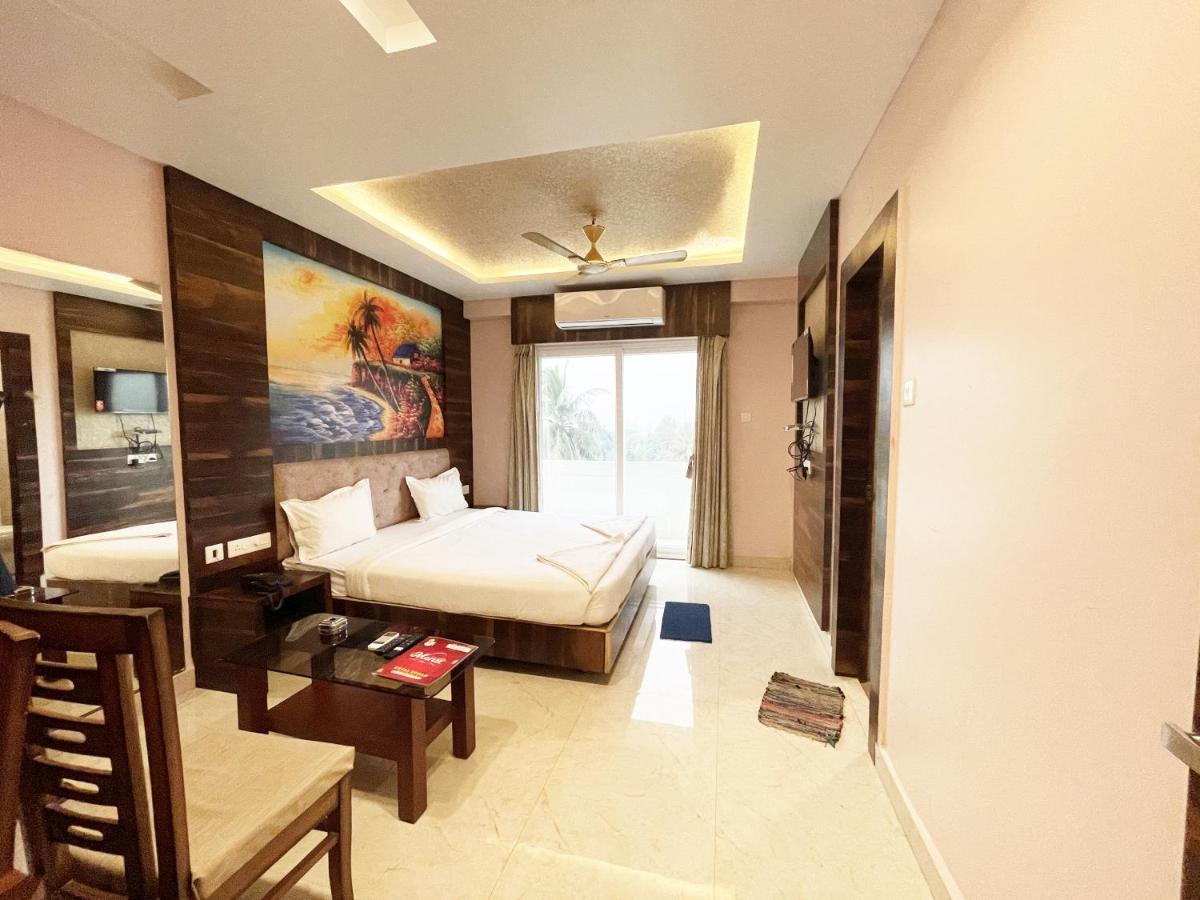 Shree Ganesh Hotel Puri Eksteriør billede