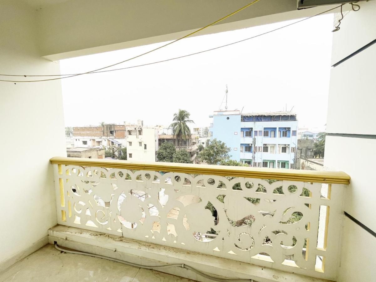 Shree Ganesh Hotel Puri Eksteriør billede
