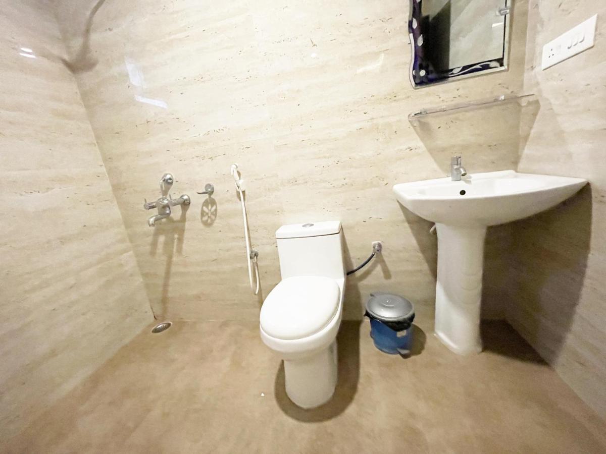 Shree Ganesh Hotel Puri Eksteriør billede
