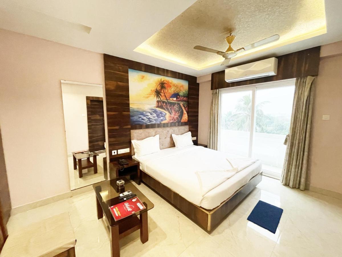 Shree Ganesh Hotel Puri Eksteriør billede