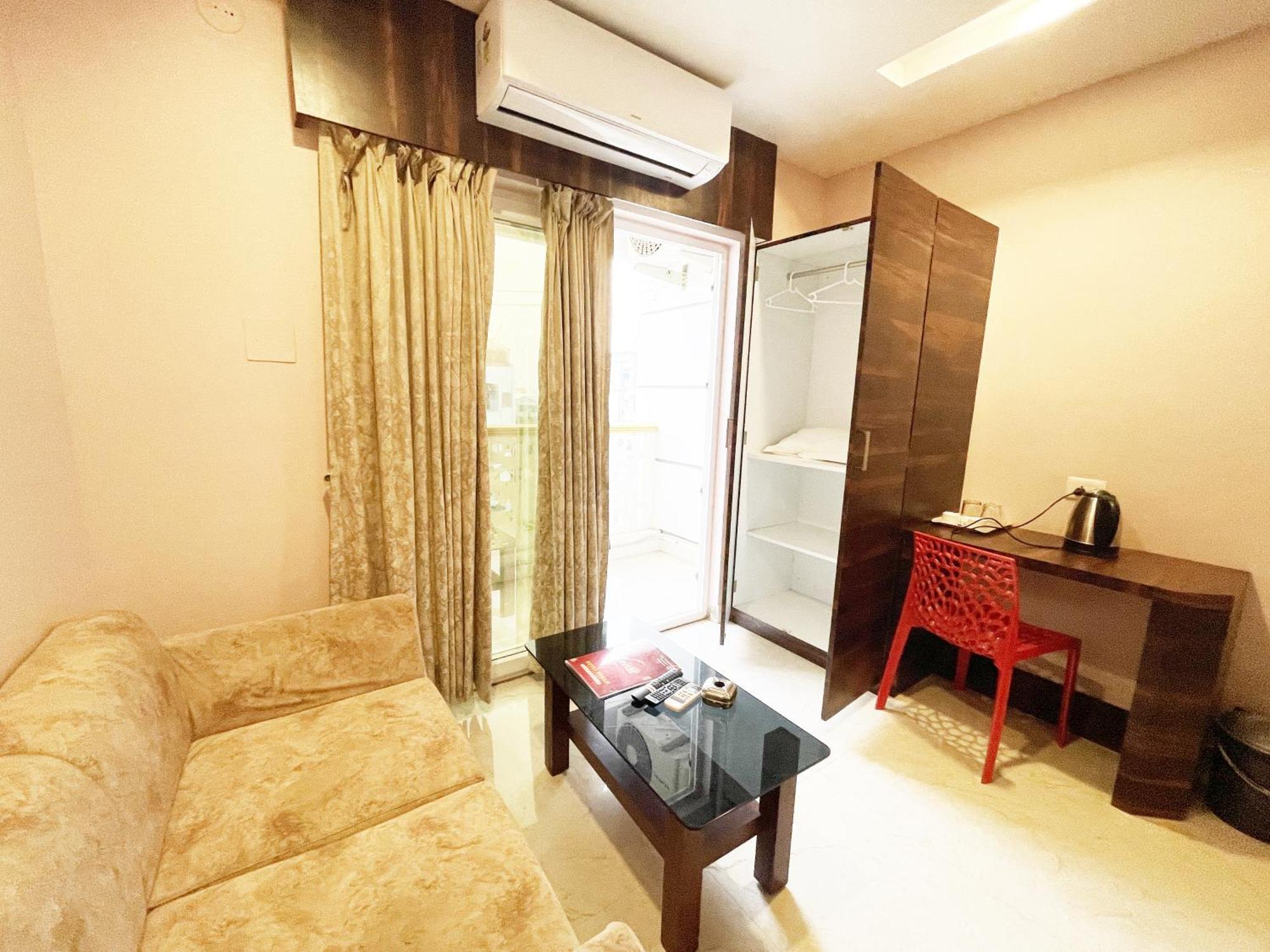 Shree Ganesh Hotel Puri Eksteriør billede